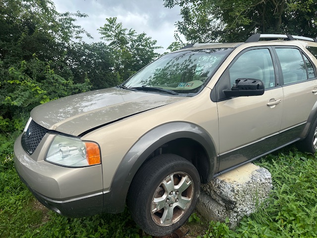 2007 Ford Freestyle SEL's photo