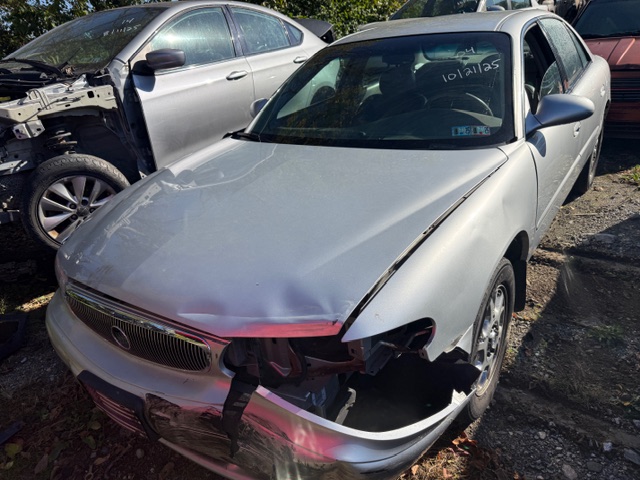 2004 Buick Century Base's photo