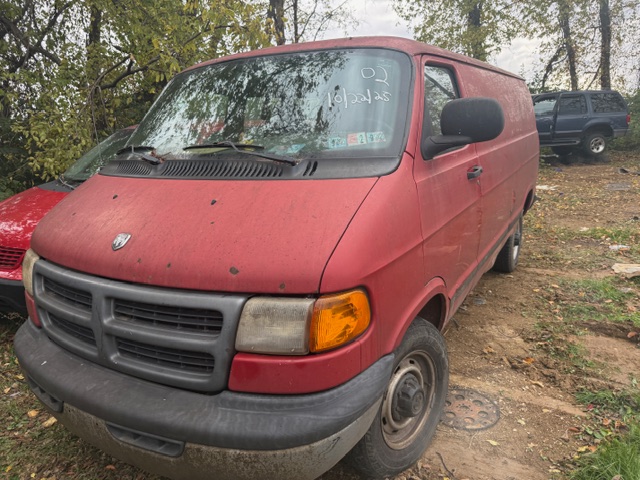 2002 Dodge Ram Van Base's photo