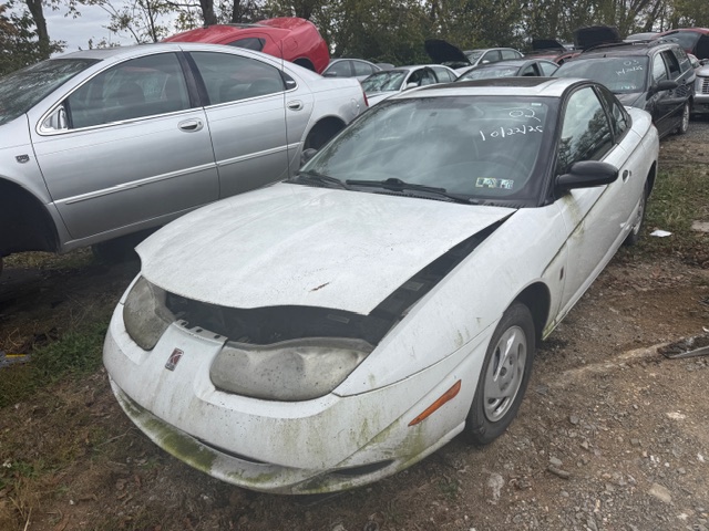 2002 Saturn S-Series SC1's photo