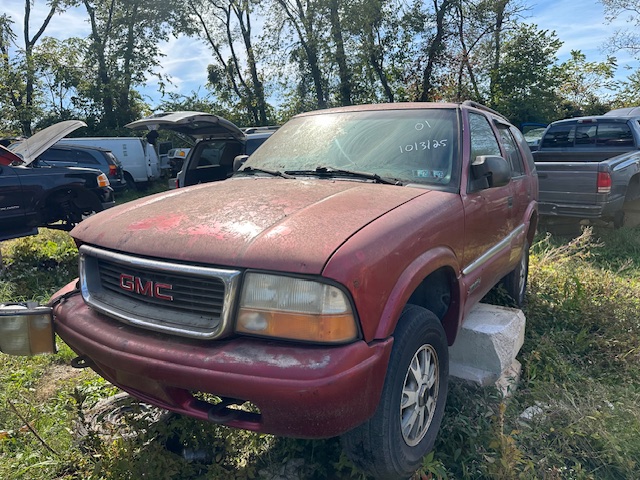 2001 GMC Jimmy's photo