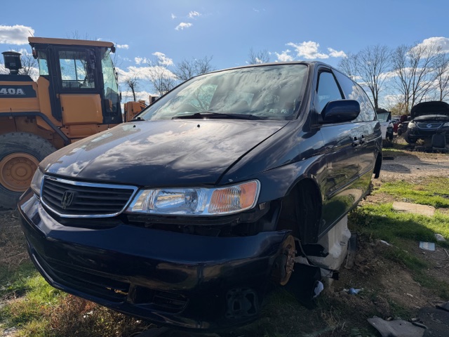 2003 Honda Odyssey EX's photo