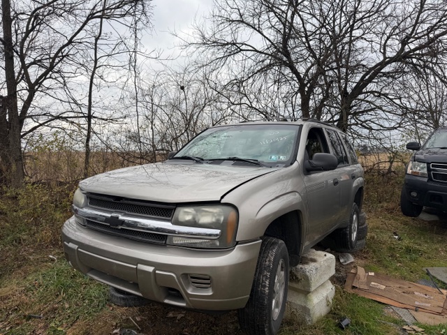 2002 Chevrolet TrailBlazer's photo