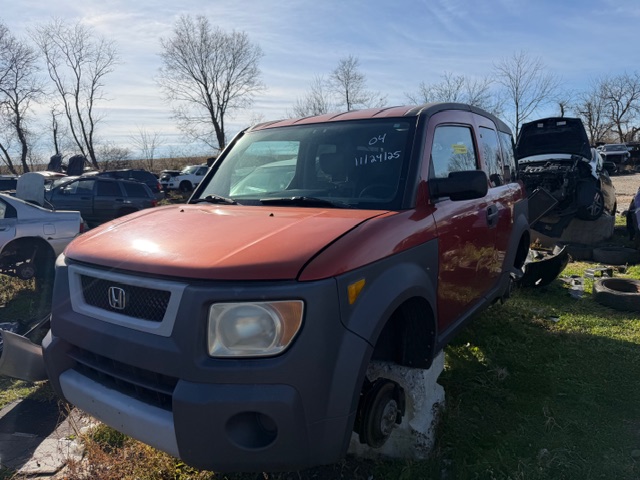 2004 Honda Element EX's photo