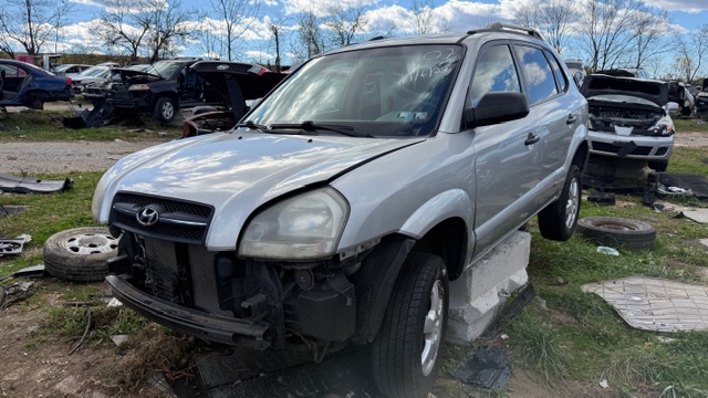 2007 Hyundai Tucson GLS's photo