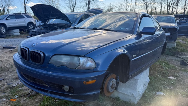 2002 BMW 3 Series Base's photo