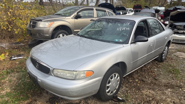 2004 Buick Century Base's photo