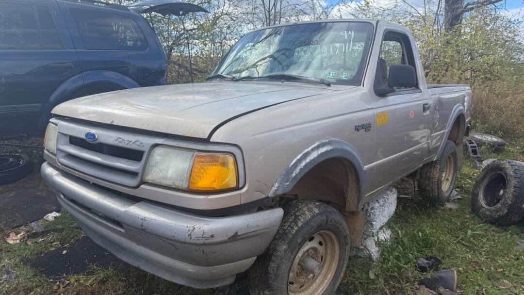 1994 Ford Ranger XL's photo