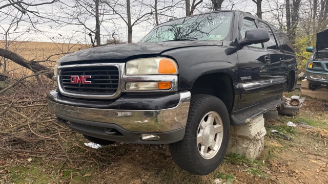 2004 GMC Yukon XL SLE's photo