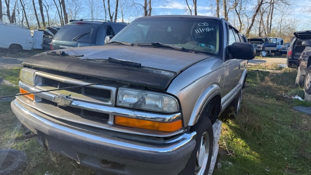 2000 Chevrolet Blazer's photo