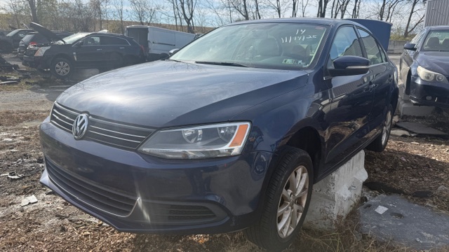 2014 Volkswagen Jetta SE's photo