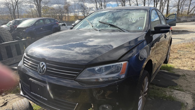 2013 Volkswagen Jetta SEL's photo