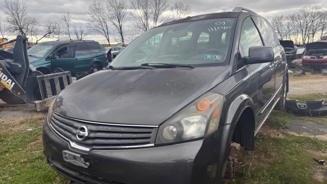 2009 Nissan Quest's photo