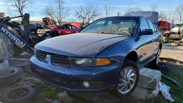 2002 Mitsubishi Galant ES's photo