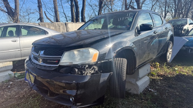 2011 Dodge Avenger's photo