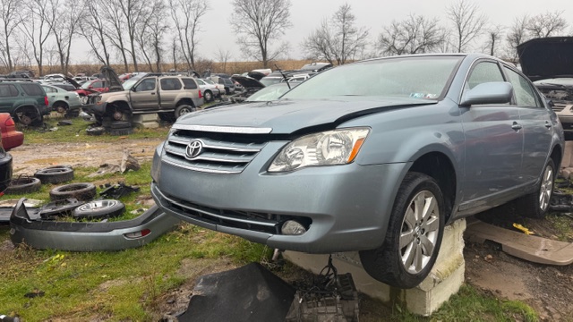 2006 Toyota Avalon's photo