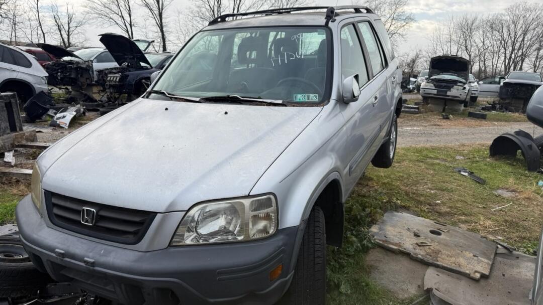 1998 Honda CR-V's photo
