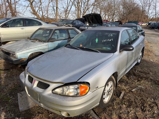 2003 Pontiac Grand Am SE1's photo