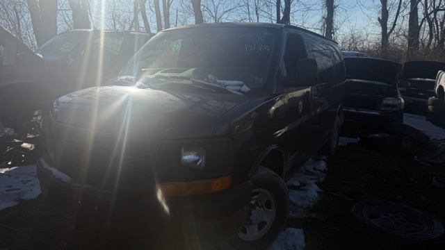 2005 GMC Savana Cargo Base's photo