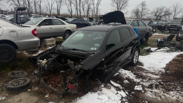 2015 Mitsubishi Outlander Sport ES's photo