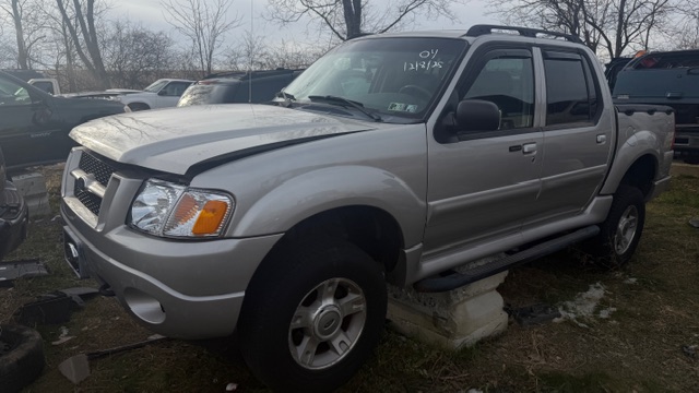2004 Ford Explorer Sport Trac's photo