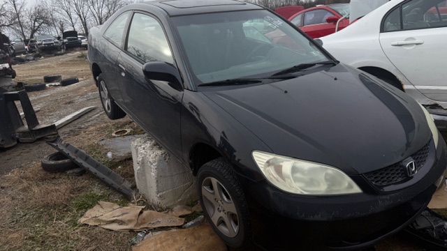 2004 Honda Civic EX's photo