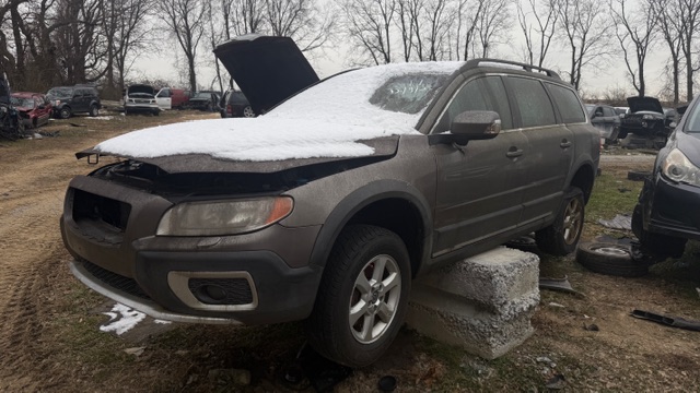 2011 Volvo XC70 3.2's photo