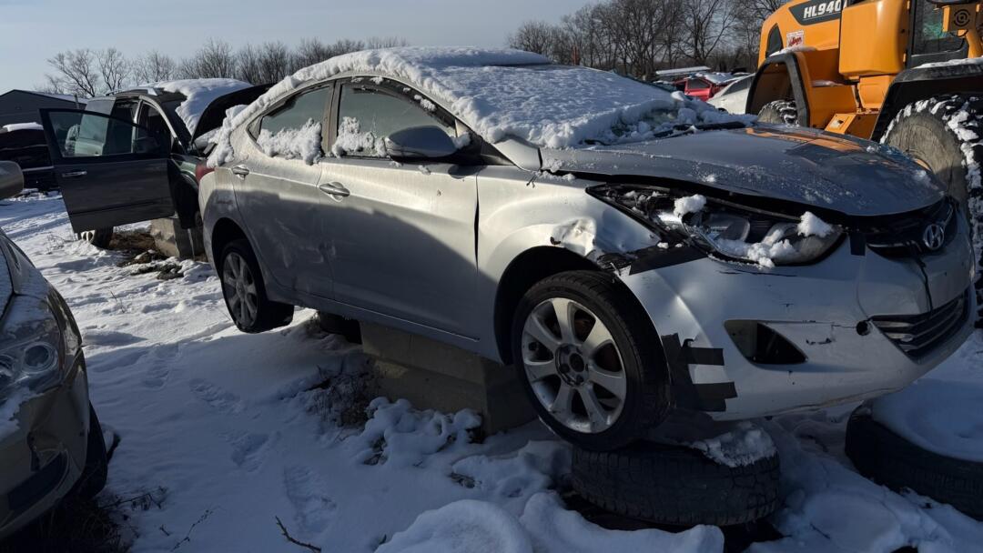 2011 Hyundai Elantra's photo