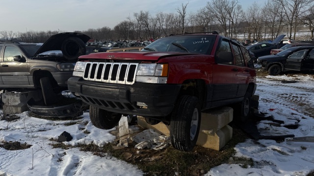 1998 Jeep Grand Cherokee LAREDO's photo