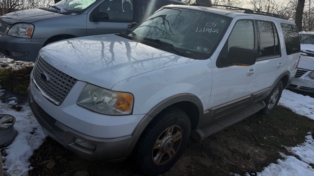 2004 Ford Expedition Eddie Bauer's photo