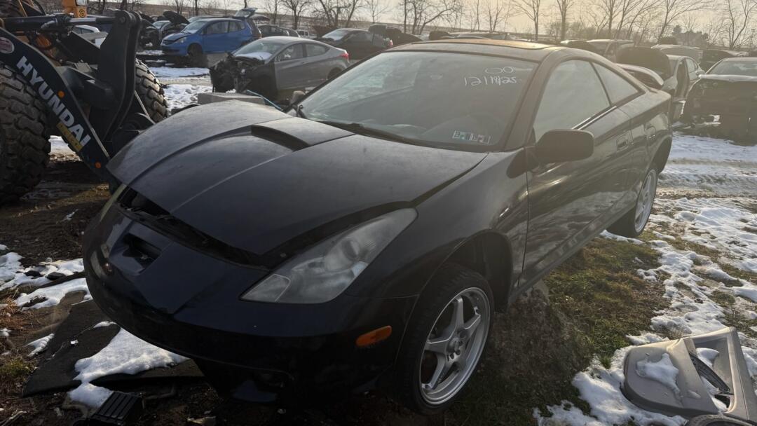 2000 Toyota Celica GT's photo