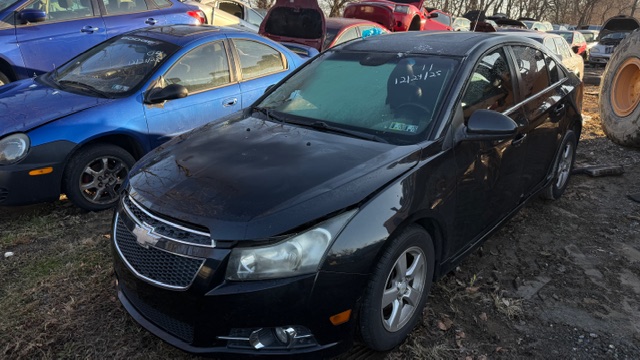 2011 Chevrolet Cruze 2LT's photo