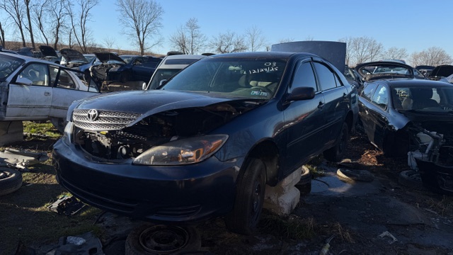 2003 Toyota Camry's photo