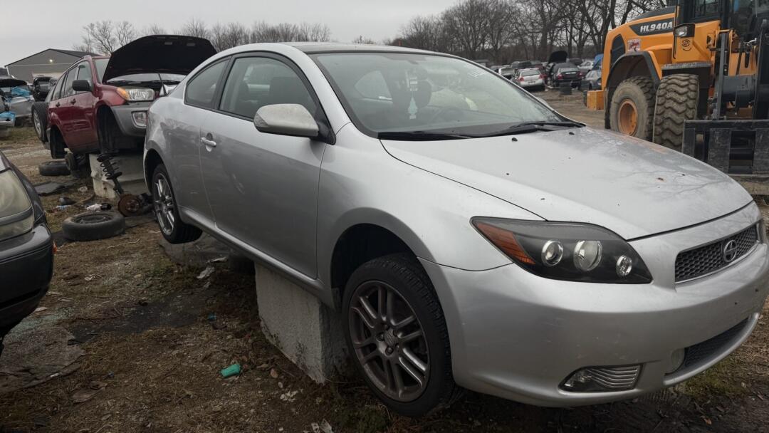 2009 Scion tC Base's photo