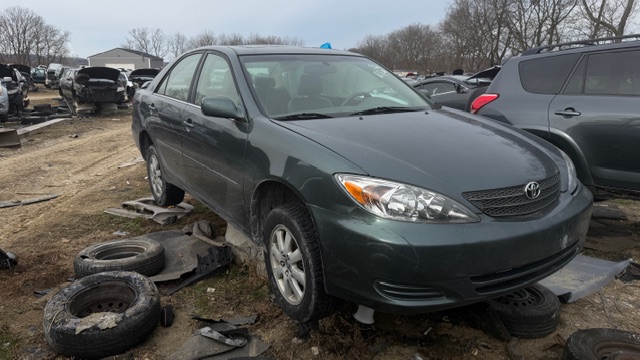 2002 Toyota Camry's photo