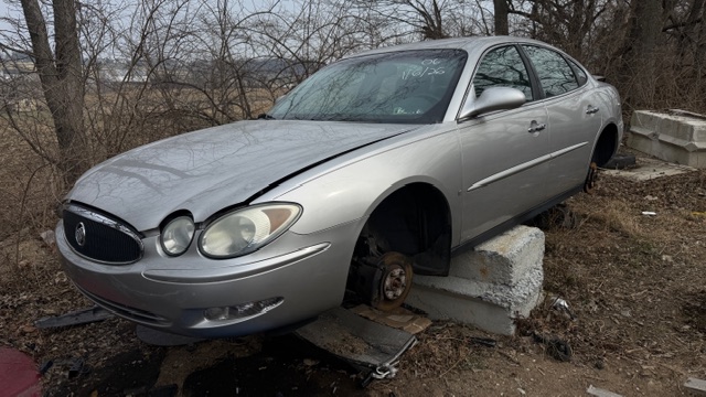2006 Buick LaCrosse CX's photo