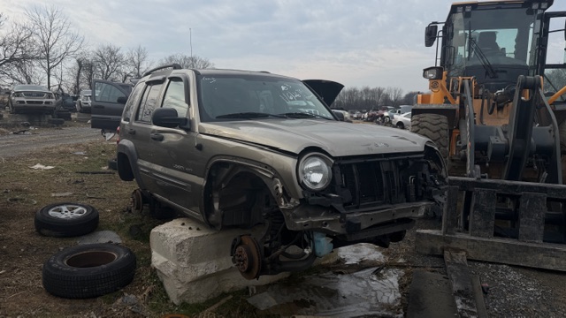 2003 Jeep Liberty Sport's photo