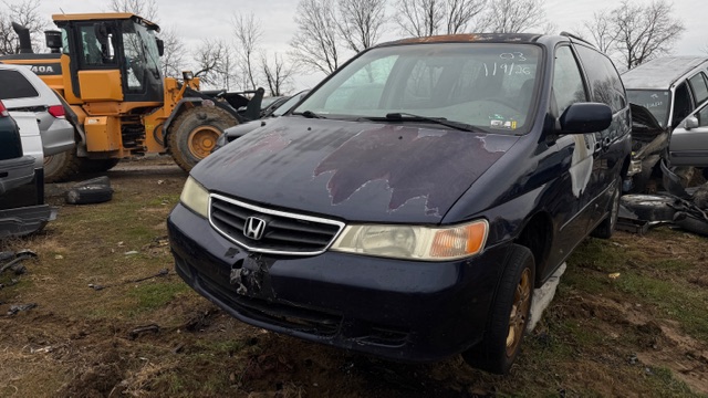 2003 Honda Odyssey EX's photo