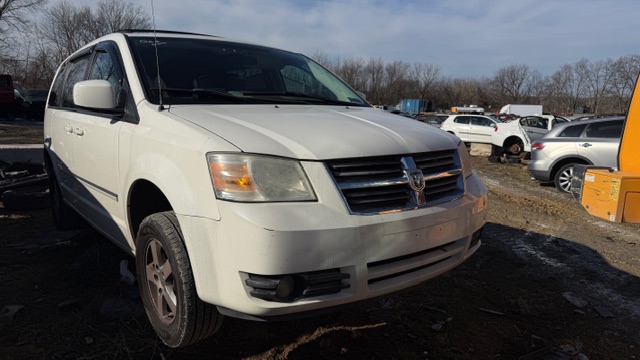 2008 Dodge Grand Caravan SXT's photo