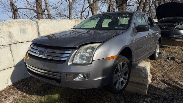 2007 Ford Fusion SEL's photo