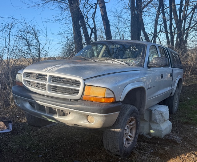 2002 Dodge Dakota Sport 4X4 Quad Cab's photo