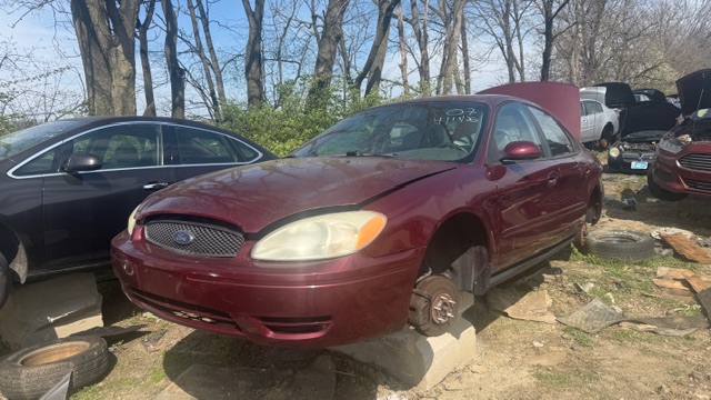 2007 Ford Taurus SEL (Fleet)'s photo
