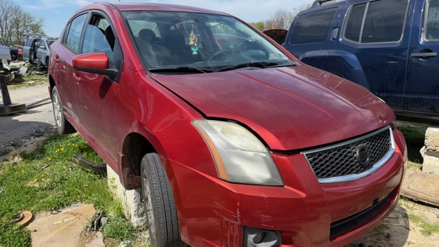 2011 Nissan Sentra's photo