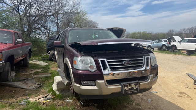 2006 Ford Explorer Eddie Bauer 4.0 4x4's photo