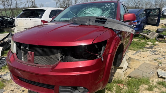 2010 Dodge Journey SXT FWD's photo