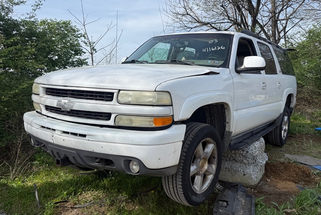 2003 Chevrolet Suburban 4WD 1500 Series LS's photo