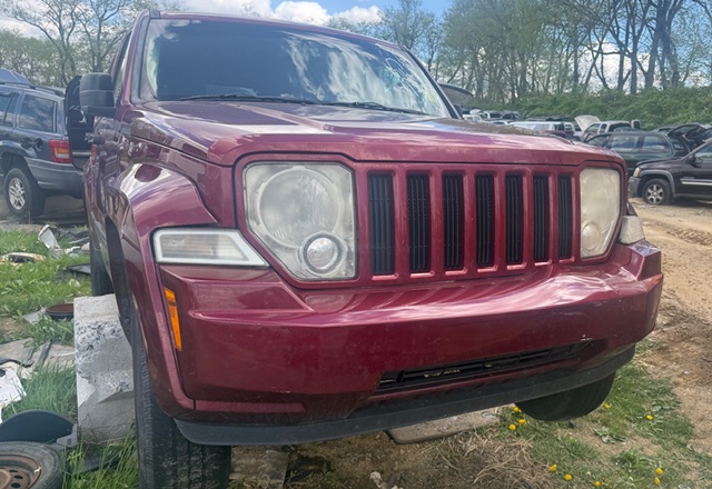2012 Jeep Liberty Sport 4WD's photo