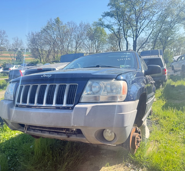 2004 Jeep Grand Cherokee Laredo 4WD's photo