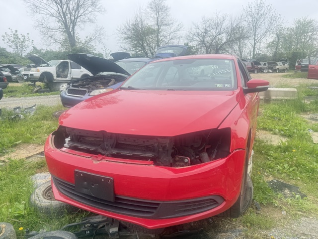 2014 Volkswagen Jetta 1.8T SE w/Connectivity Auto PZEV's photo