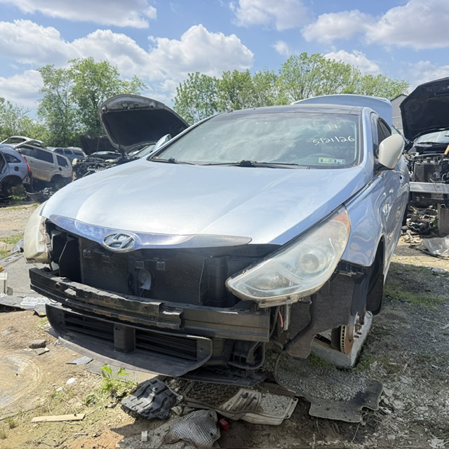 2011 Hyundai Sonata -'s photo